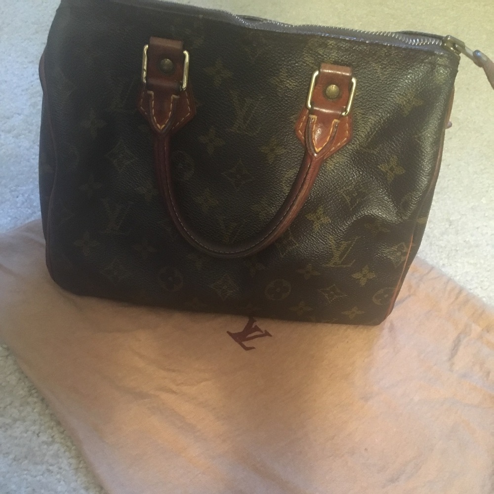 Last Day Listed - Gorgeous vintage Louis Vuitton